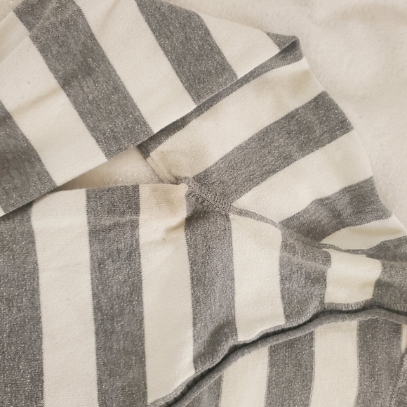 Grey and Ivory Sweater - Picture 3 of 5